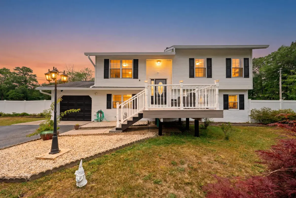 2 E Ridgewood Avenue, Galloway, NJ 08205-9999 - #1