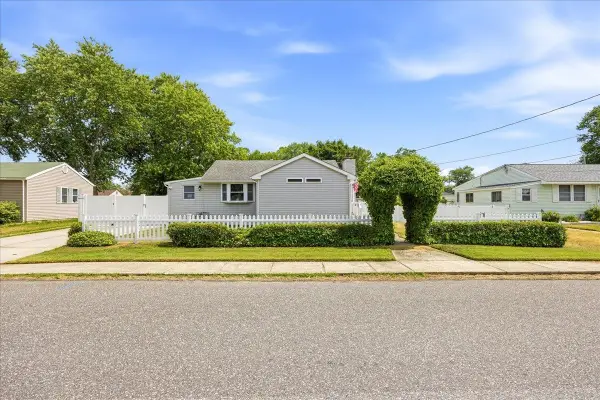 9 Susan Lane, North Cape May, NJ 08204