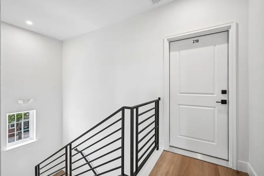 157 E Spicer Avenue, Wildwood, NJ 08260 - #3