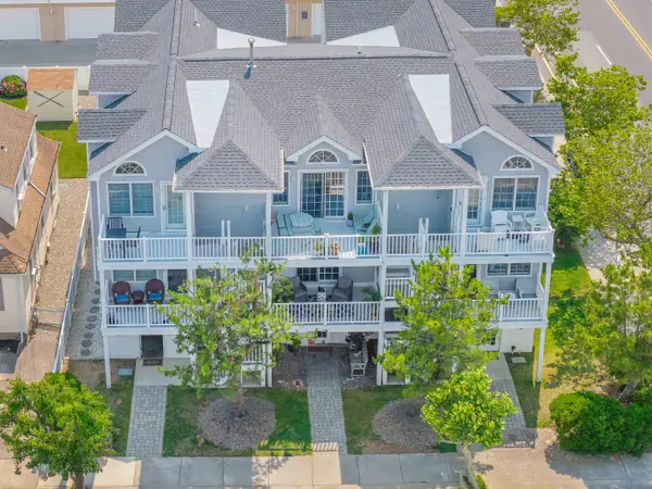 300 E Leaming Avenue, Wildwood, NJ 08260