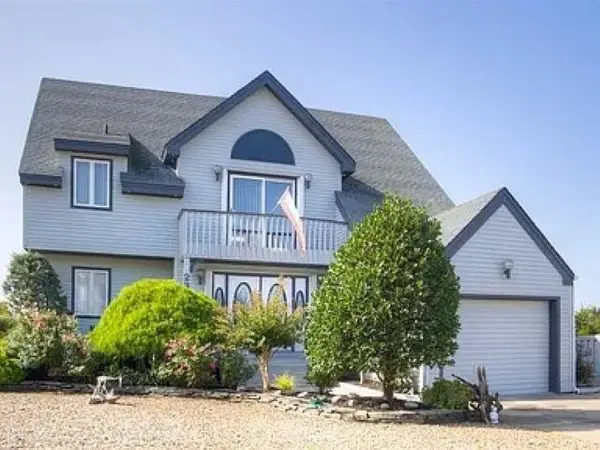 231 122nd Street, Stone Harbor, NJ 08247