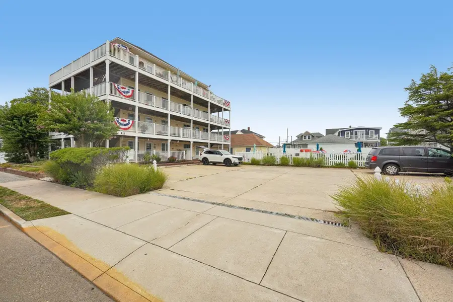 111 W Lavender Road, Wildwood Crest, NJ 08260 - #2