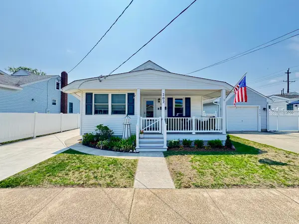 202 E Saint Paul Avenue, Wildwood Crest, NJ 08260