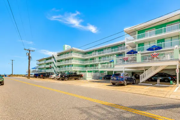404 E Denver Avenue, Wildwood Crest, NJ 08260