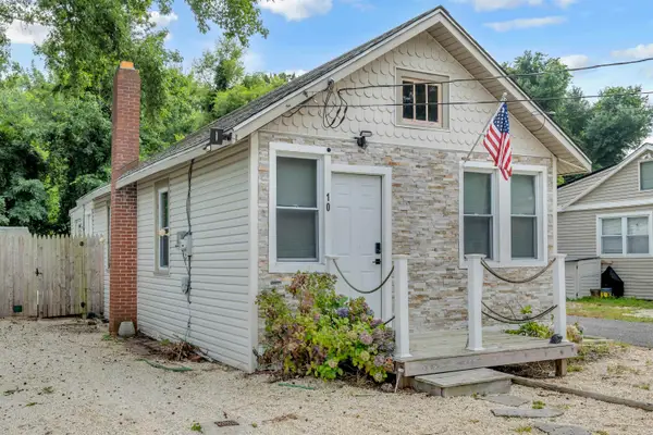 10 W Virginia Avenue, Villas, NJ 08251