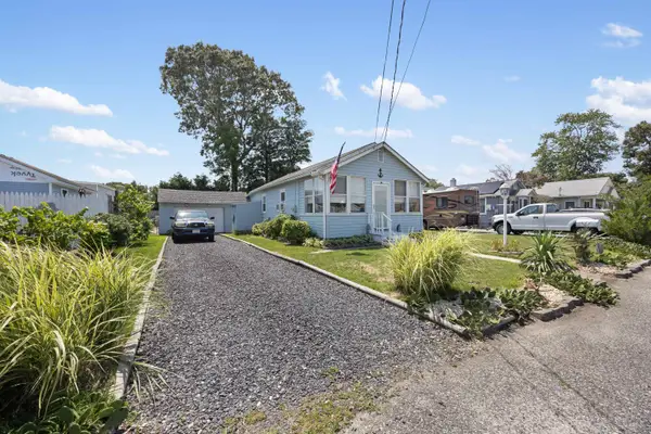 26 Maryland Avenue, Villas, NJ 08251
