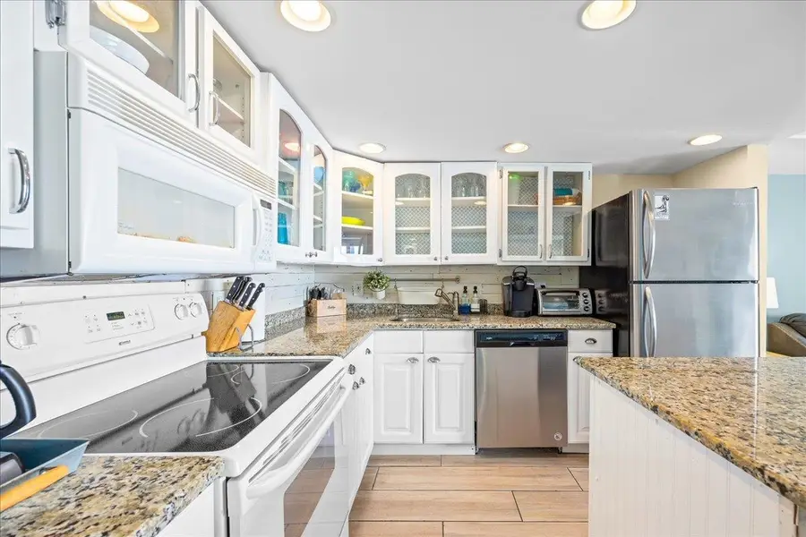 5201 Ocean Avenue, Wildwood, NJ 08260 - #3