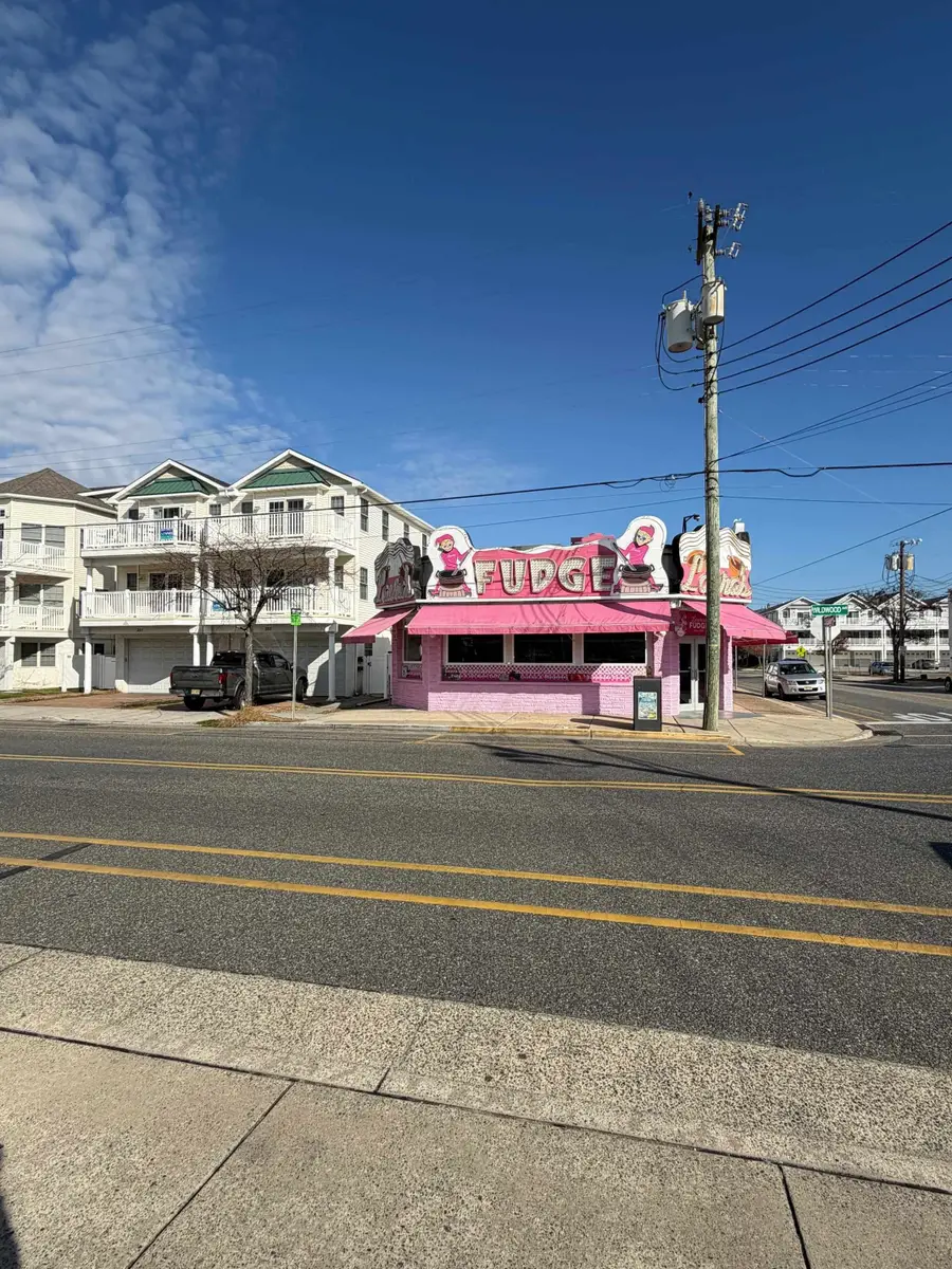 351 E Wildwood Avenue, Wildwood, NJ 08260 - #2