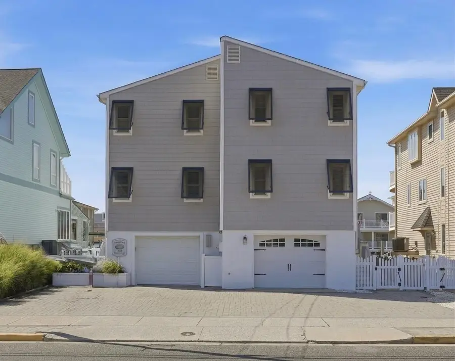 2048 Ocean Drive, Avalon, NJ 08202 - #2