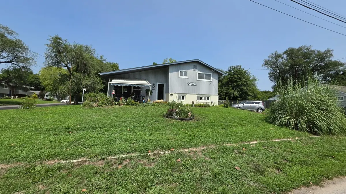 915 Towerview Road, Erma, NJ 08204-4709 - #1
