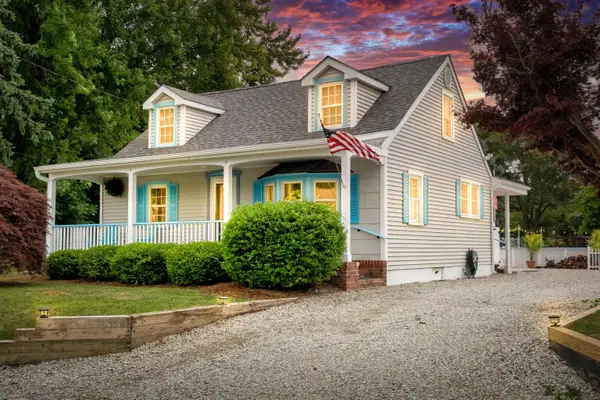 303 E Shell Bay Avenue, Cape May Court House, NJ 08210