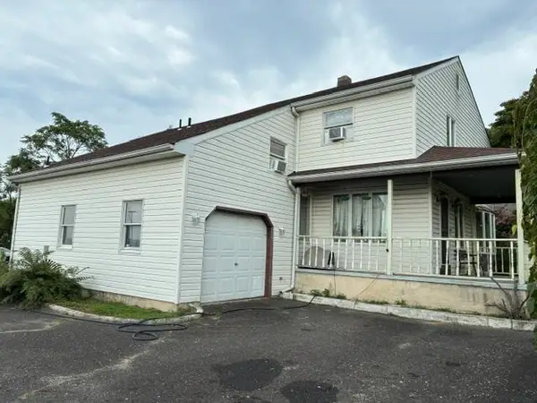 502 N West Avenue, Vineland, NJ 08360-3511
