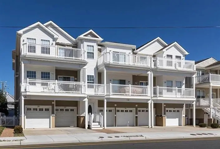 213 E Taylor Avenue, Wildwood, NJ 08260-2424 - #1