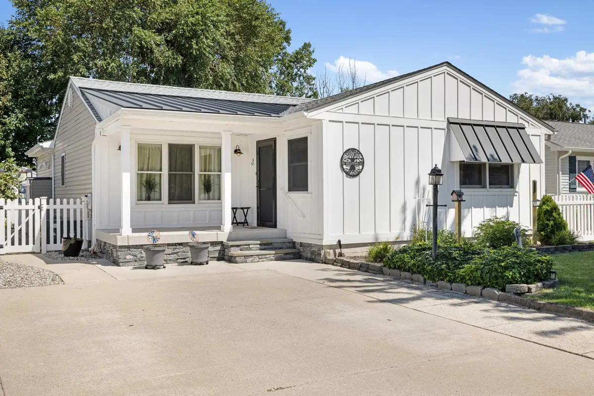109 Hollywood Avenue, Villas, NJ 08251 - #1