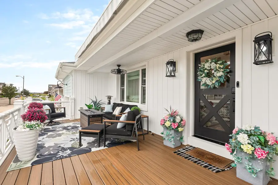 105 W Jefferson Avenue, Wildwood Crest, NJ 08260 - #3