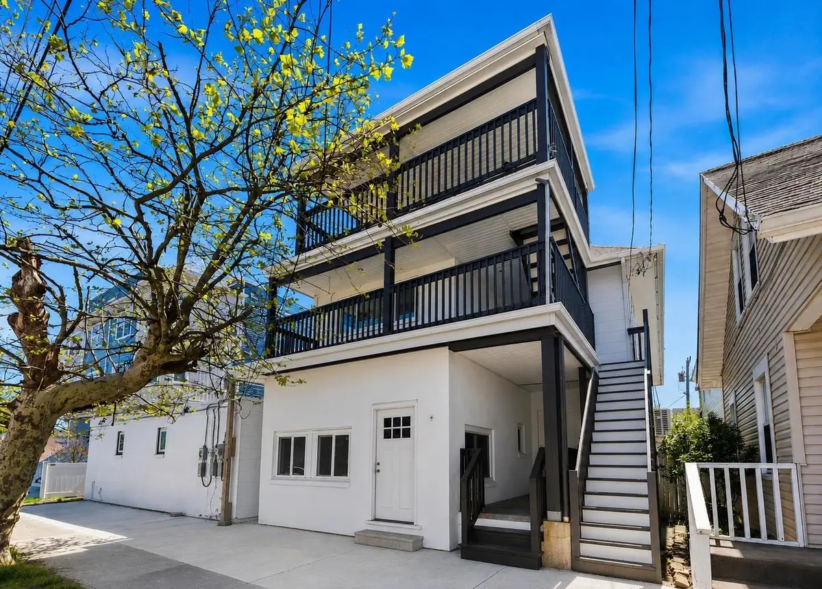233 E Juniper Avenue, Wildwood, NJ 08260 - #1