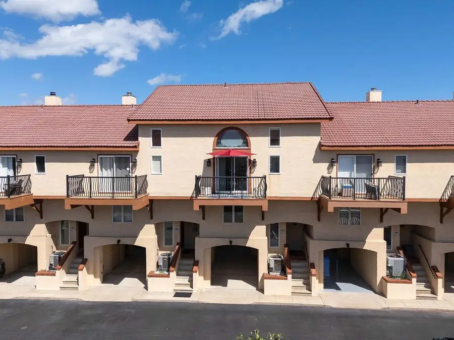 400 E Raleigh Avenue, Wildwood, NJ 08260 - #3