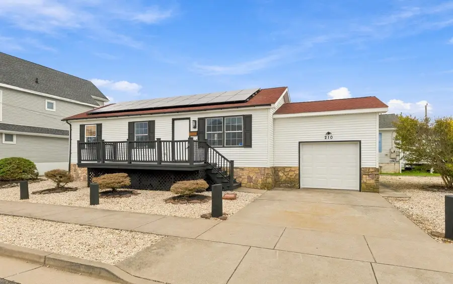 210 N Delaware Avenue, Wildwood, NJ 08260 - #2