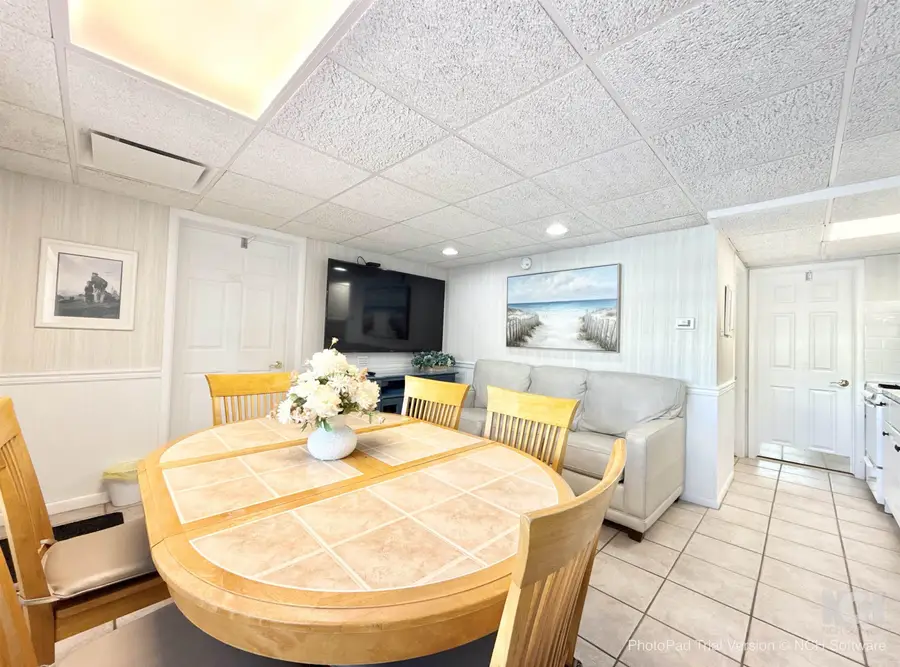 410 E Monterey Avenue, Wildwood Crest, NJ 08260 - #2