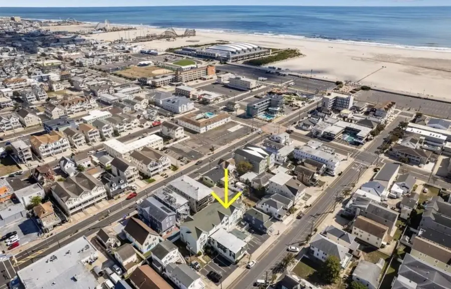 213 E Hand Avenue, Wildwood, NJ 08260 - #3