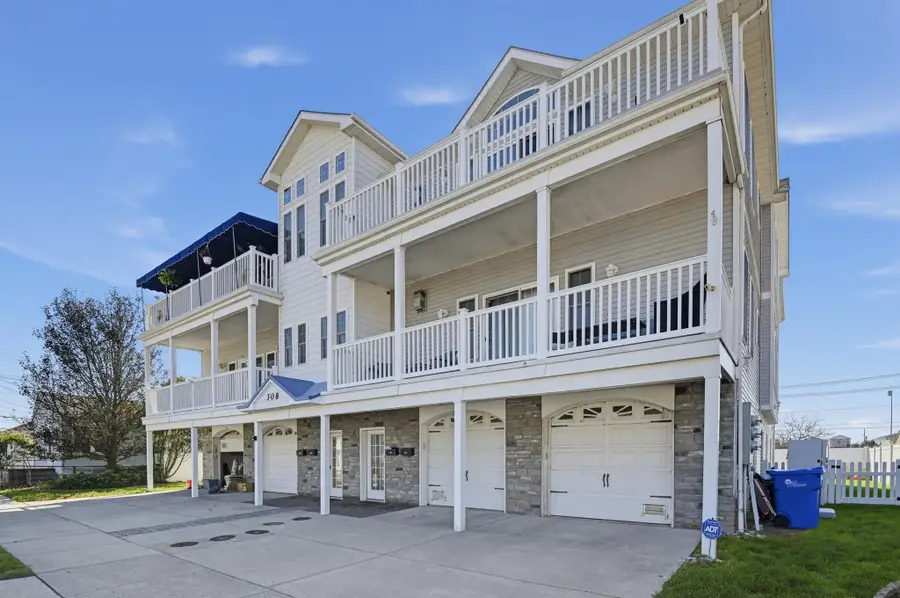 308 W Garfield Avenue, Wildwood, NJ 08260 - #2
