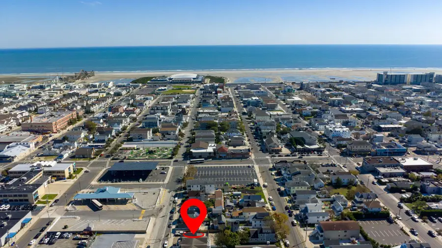 138 W Burk Avenue, Wildwood, NJ 08260 - #3
