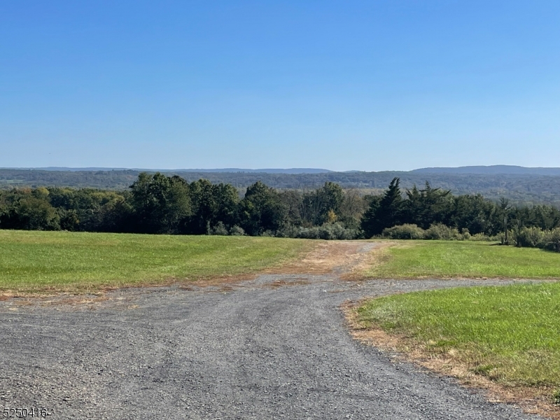 68 Maple Ln, Hardwick Twp., NJ 07825 BHGRE