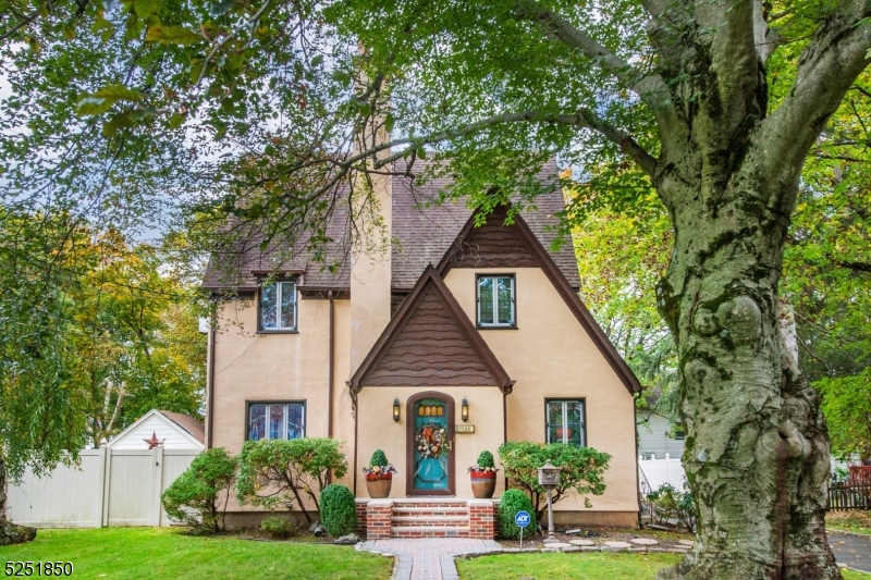 11131117 Central Ave, Plainfield City, NJ 07060 BHGRE