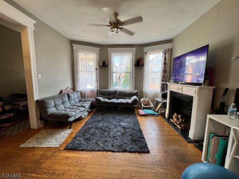 726 Jackson Avenue, Elizabeth City, NJ 07201 BHGRE