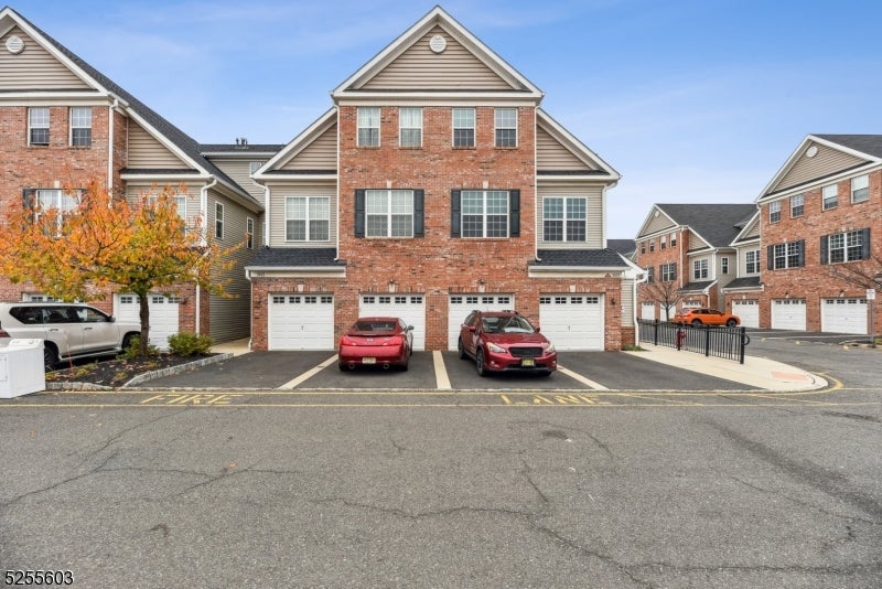 24 Station Sq, Union Twp., NJ 07083 - BHGRE