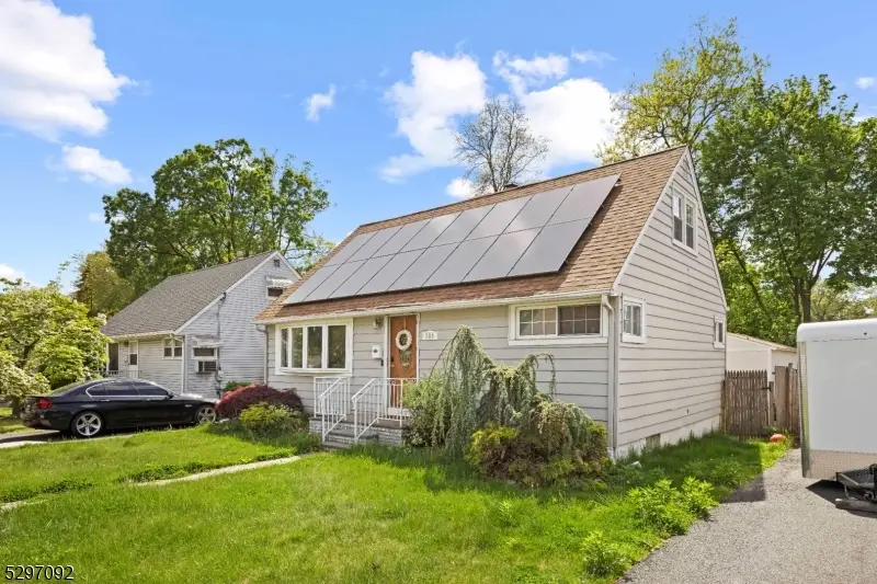 186 10th Ave, Hawthorne, NJ 07506 - Image #1