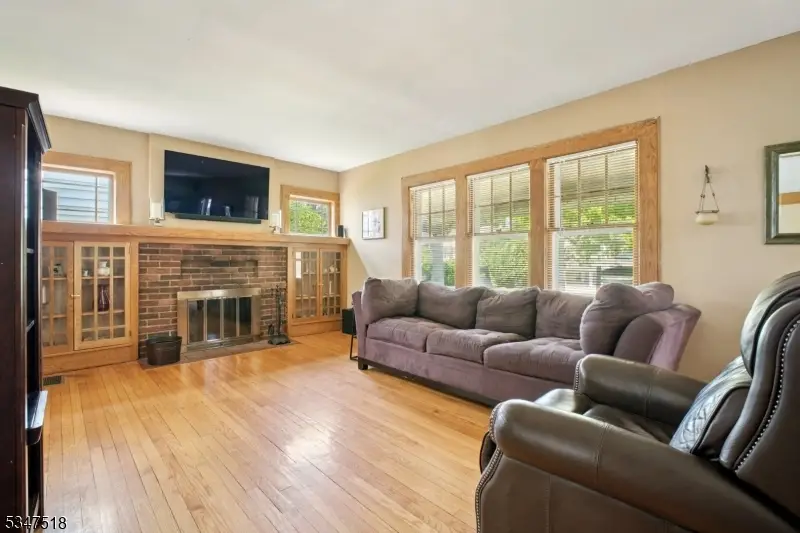 122 Westover Ave, West Caldwell, NJ 07006 - Image #2