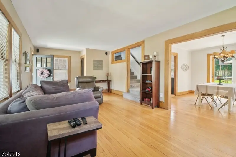 122 Westover Ave, West Caldwell, NJ 07006 - Image #3