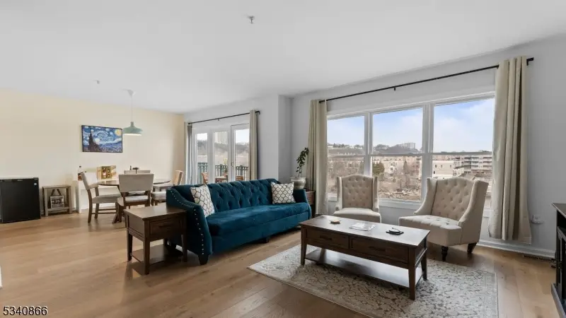 344 The Promenade #344, Edgewater, NJ 07020 - #2