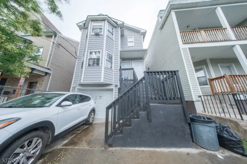 343 Hamilton Ave, Paterson, NJ 07501 - Image #1