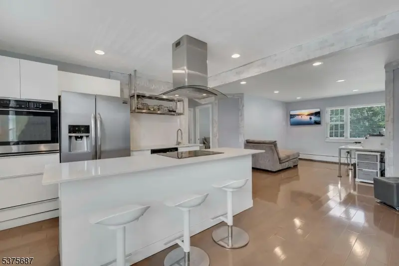 1309B Valley Road #B, Wayne, NJ 07470 - Image #2