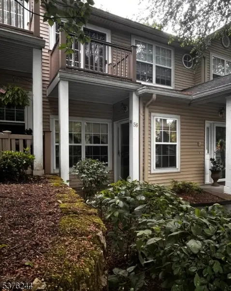 58 Leonard Ter, Roseland, NJ 07068 - Image #3