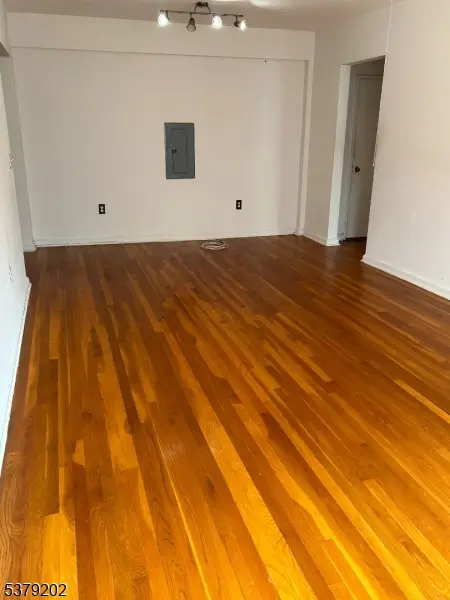 2520 John F Kennedy Blvd #1C, Jersey City, NJ 07304