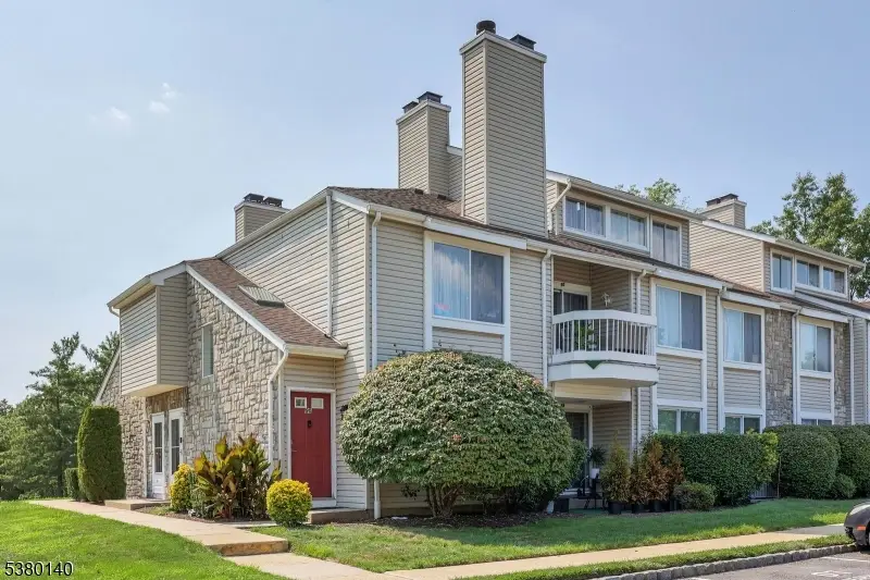 90 Farnham Sq #290, Sayreville, NJ 08859 - #1