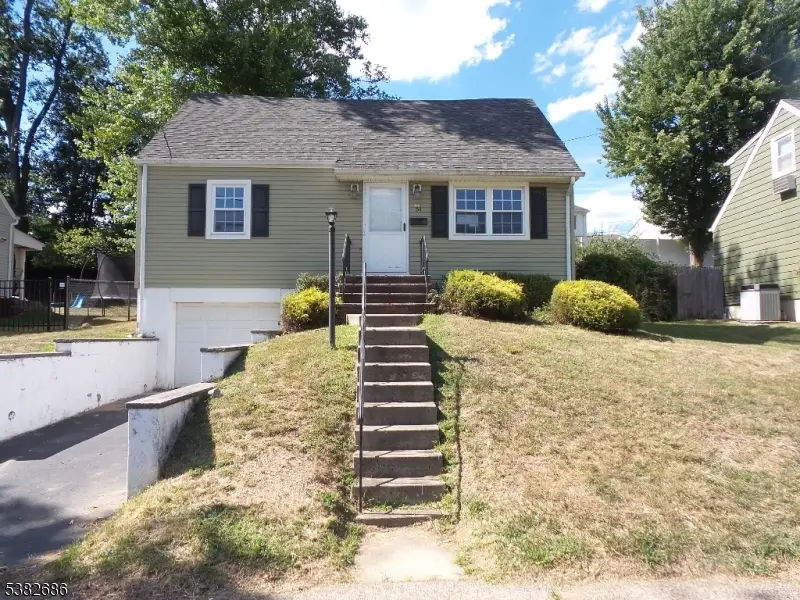 51 Hillside Dr, Totowa, NJ 07512 - Image #1