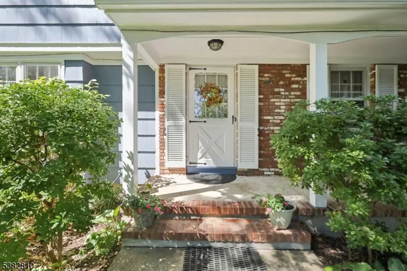 840 Mountain Way, Parsippany Troy Hills, NJ 07950 - Image #2