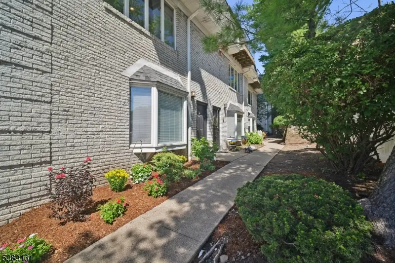 352 Bloomfield Ave #A-2, Verona, NJ 07044 - Image #2