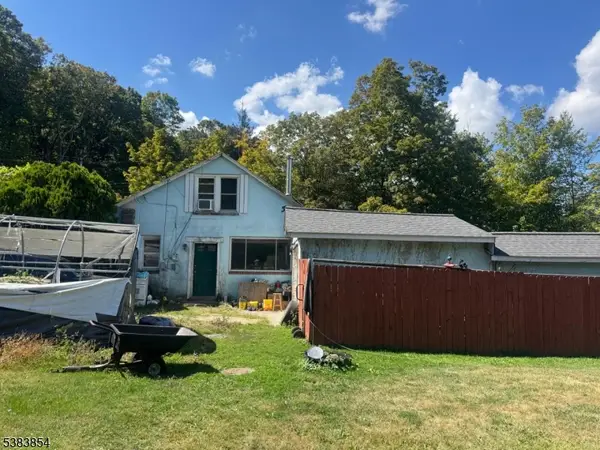 2 Lake Stockholm Ter, Jefferson Twp., NJ 07460