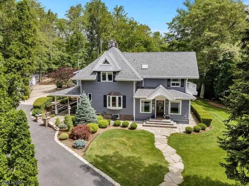 1 W Shore Rd, Bloomingdale, NJ 07403 - Image #1