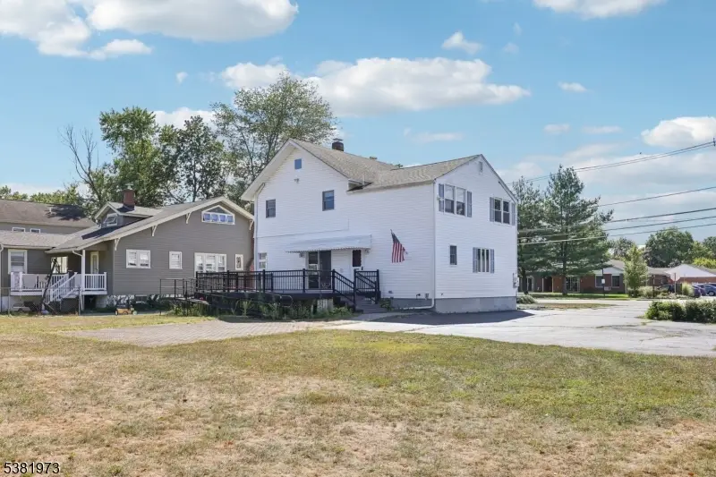 108 Boulevard, Pequannock Township, NJ 07440 - Image #2