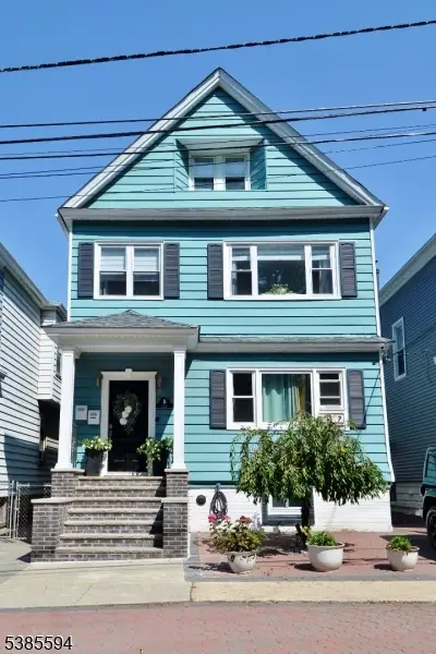 187 W 48th St, Bayonne, NJ 07002 - Image #1