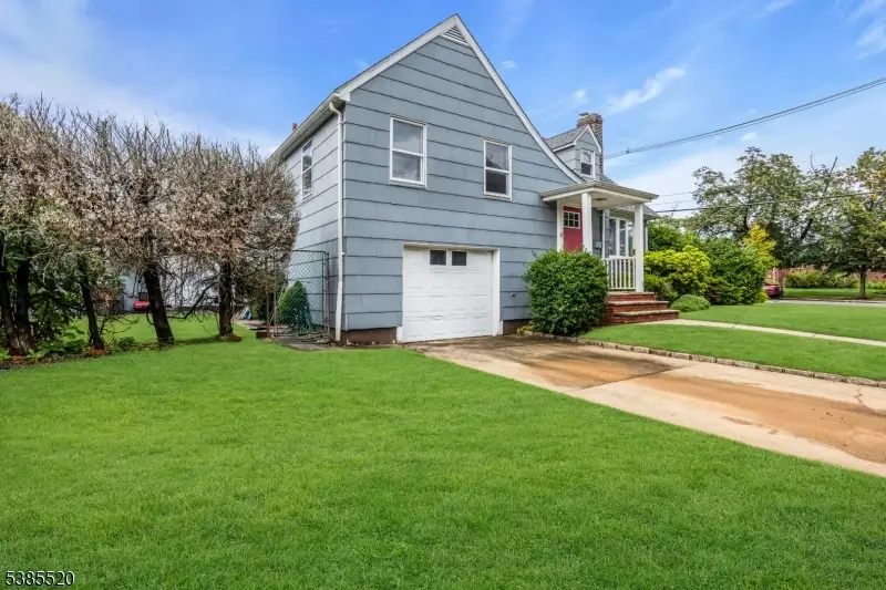 204 Swarthmore Rd, Linden, NJ 07036 - Image #3