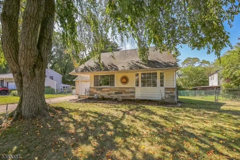 1523 N Bowling Green Dr, Cherry Hill, NJ 08003 - Image #1