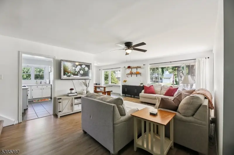 1523 N Bowling Green Dr, Cherry Hill, NJ 08003 - Image #3