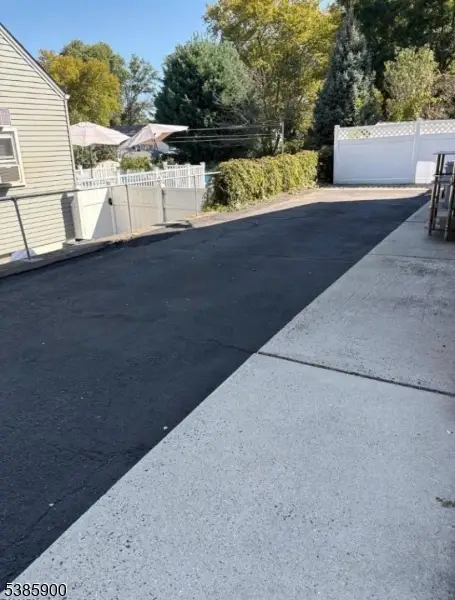 752 W Lake Ave, Rahway, NJ 07065 - #3